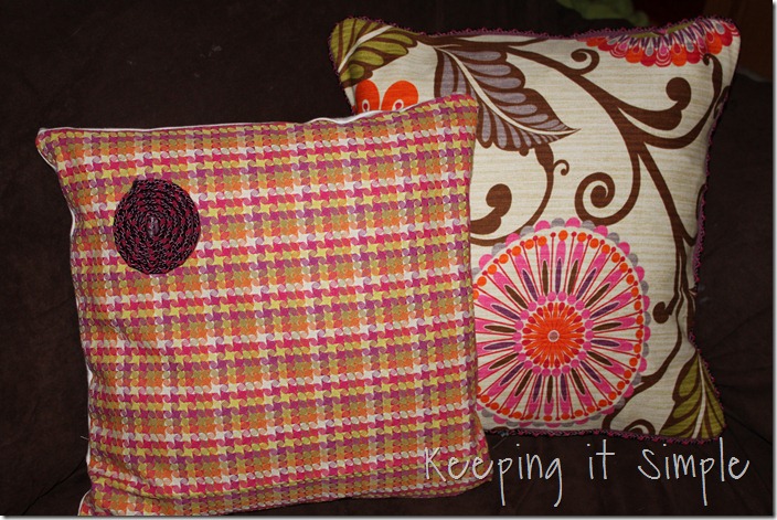 Piping on a pillow (22)