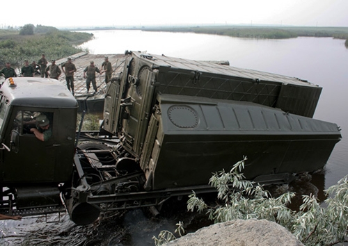 Военные борются с паводками на Дальнем Востоке