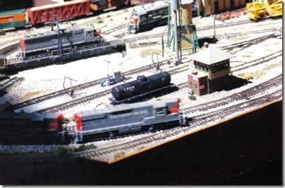 16 LK&R Layout at the Three Rivers Mall in April 1995