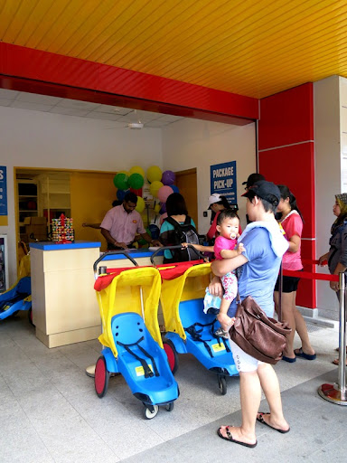 Strollers at sale legoland