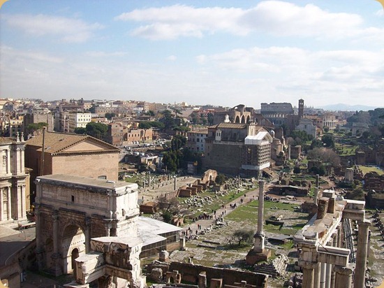 Foro_Romano_da_Palazzo_Senatorio