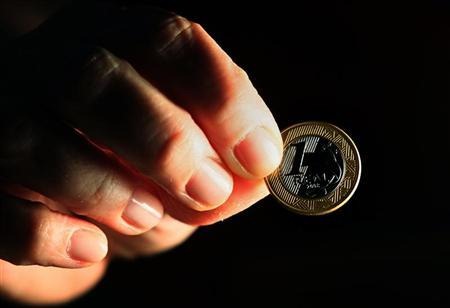 [Mercado%2520mant%25C3%25A9m%2520previs%25C3%25A3o%2520de%2520PIB%2520e%2520eleva%2520infla%25C3%25A7%25C3%25A3o%2520em%25202012%255B2%255D.jpg]