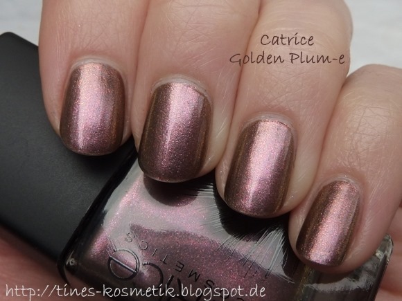 Catrice Feathered Fall Golden Plum-e 3