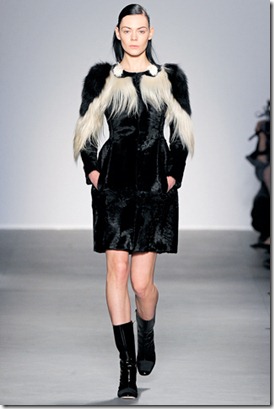 giambatista-valli-fall2011-2