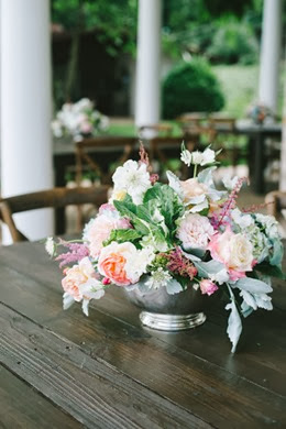 9260_southern-wedding-peony-centerpiece1-bd1e003af1ca9592