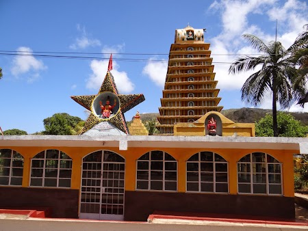  Templu hindus