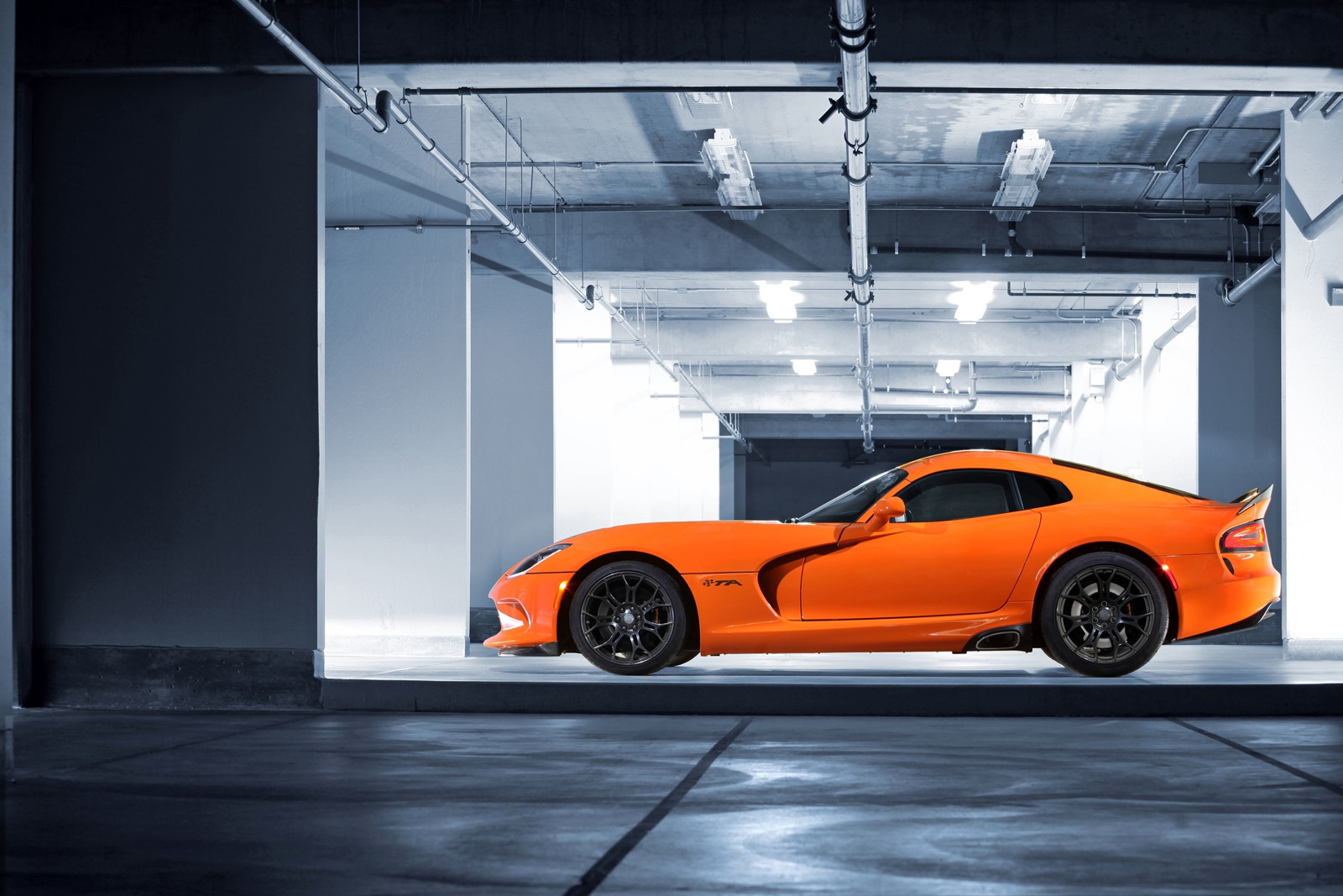 [2014-SRT-Viper-Time-Attack-9%255B3%255D.jpg]