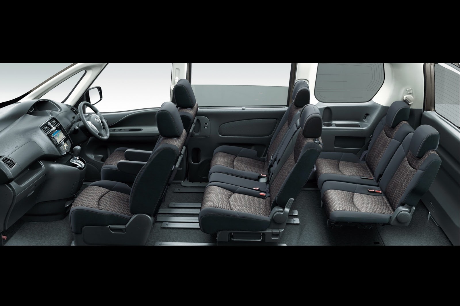 [Nissan-Serena-02%255B2%255D.jpg]