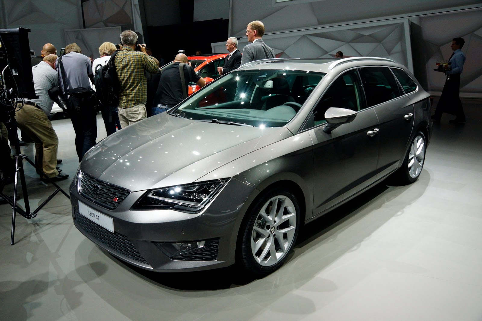 [VW-Group-Night-Event-44%255B2%255D.jpg]