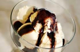 [vanillaicecreaminabowlwithchocolates%255B1%255D.jpg]