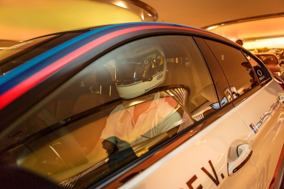 [BMW-M6-Gran-Coupe-MotoGP-Safety-Car-Paris-21%255B2%255D.jpg]