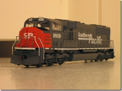 TrainPages: Athearn Genesis SD70M Southern Pacific #9809