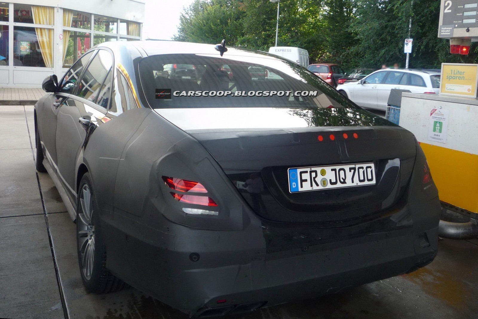 [2014-Mercedes-S-CLass-AMG-0007%255B3%255D%255B2%255D.jpg]