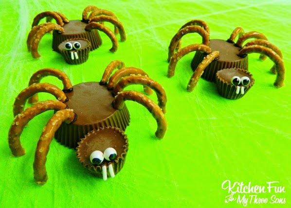 Halloween-Reese's-Spider-Cups