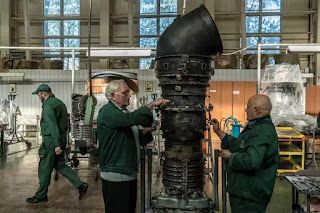 Công nhân trong nhà máy Motor Sich ở Zaporizhia, Ukraine. Công nhân trong nhà máy Motor Sich ở Zaporizhia, Ukraine.