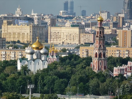 Obiective turistice Moscova: Dealurile Lenin Moscova - Manastirea Novodevich