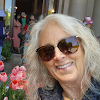Lori M. Avatar