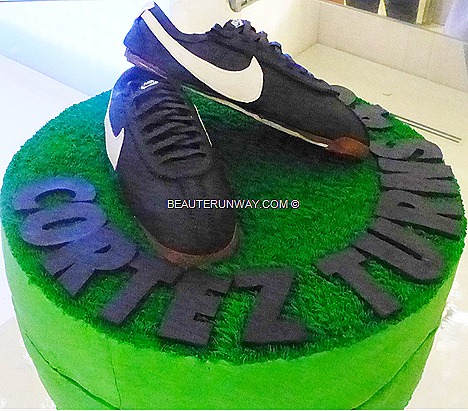 nike cortez singapore