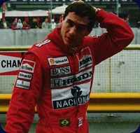 Ayrton_Senna_Imola_1989_Cropped