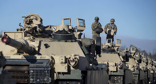Xe tăng M1A2 Abrams nặng 70 tấn của Hoa Kỳ.