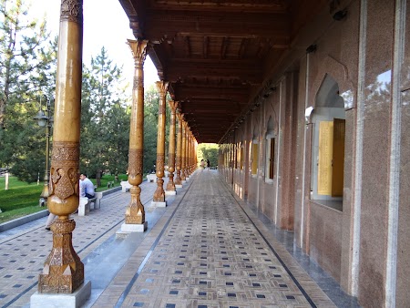 20. Uzbeci cazuti in al doilea razboi mondial.JPG