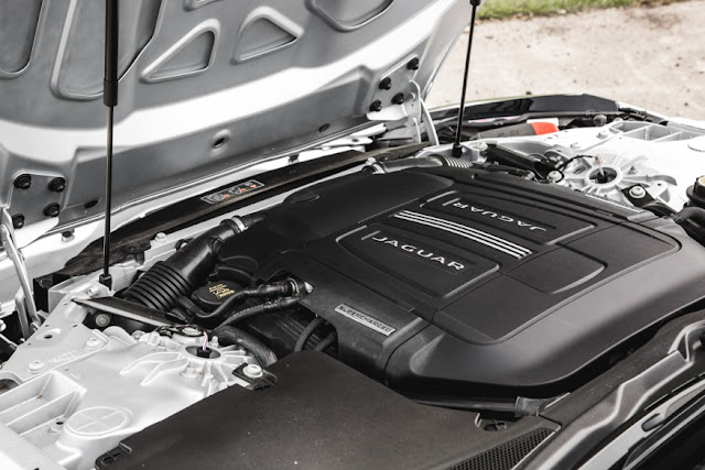 Nội thất xe JAGUAR XJL thế hệ mới 011 Nội thất xe JAGUAR XJL thế hệ mới 011