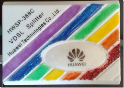 Internet in culorile curcubeului - Un splitter VDSL Huawei pitat cu oja