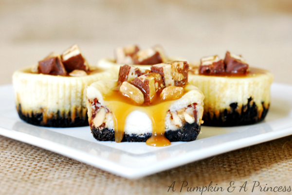 [Mini-Snickers-Cheesecake%255B2%255D.png]