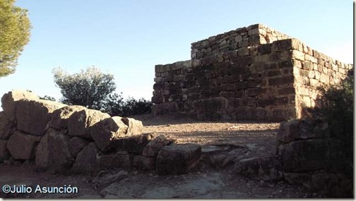 Puntal dels Llops - Torre y muralla ciclópea - Olocau