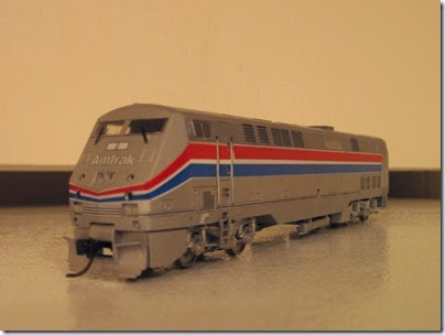 IMG_1123 Amtrak 9 P42DC by Athearn