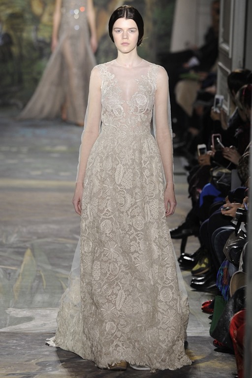 [valentino-couture4.jpg]