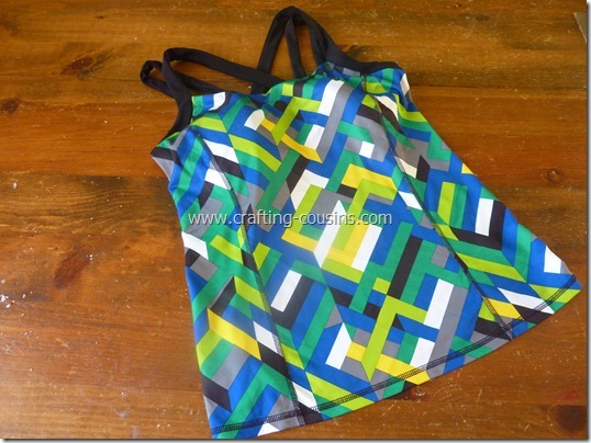 Make your own lap swim or triathlon suit tutorial from The Crafty Cousins (2)