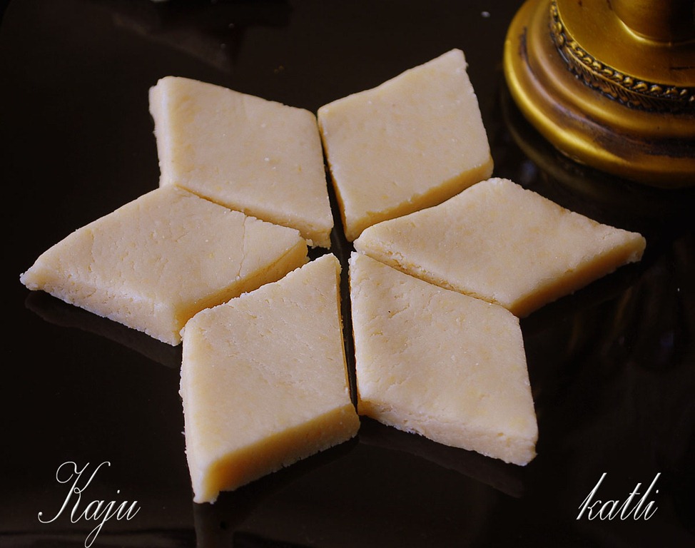 [Cashew-burfi-recipe%255B5%255D.jpg]
