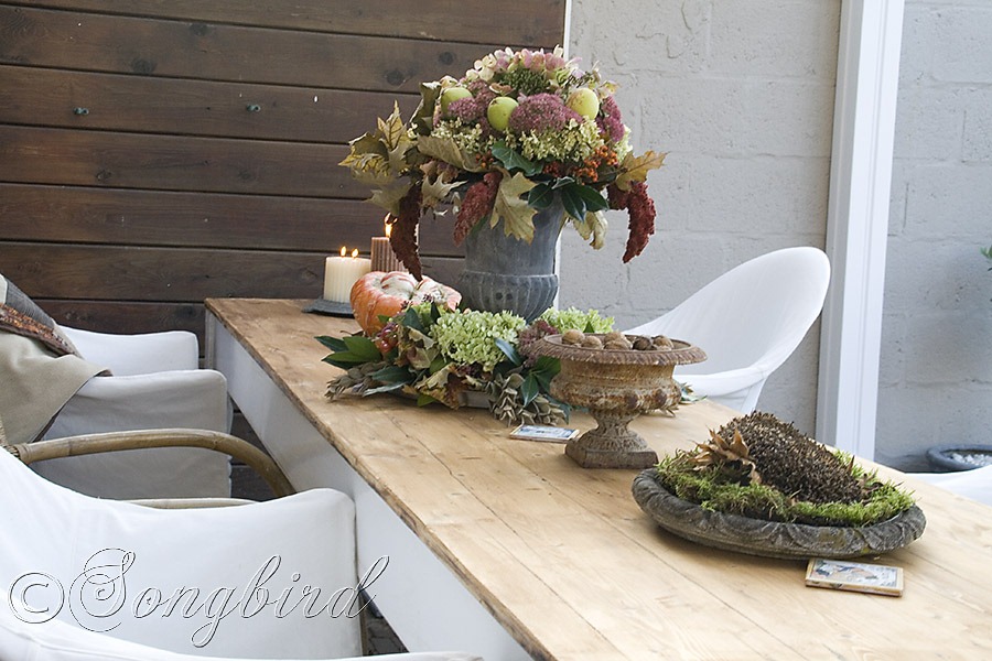 [Fall-Outside-Decoration-Garden-Table.jpg]