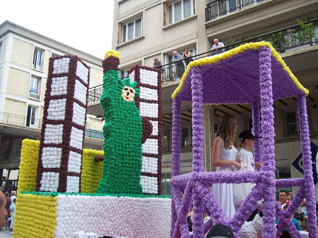 [2012.08.19-046%2520New%2520York%255B2%255D.jpg]