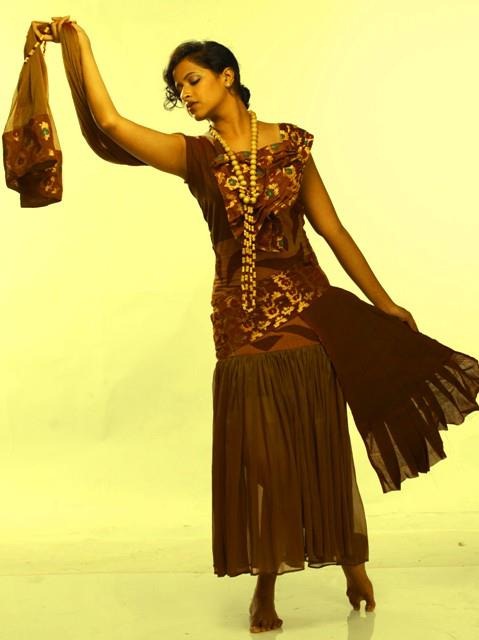 [sadhika_venugopal_latest_photos1%255B2%255D.jpg]