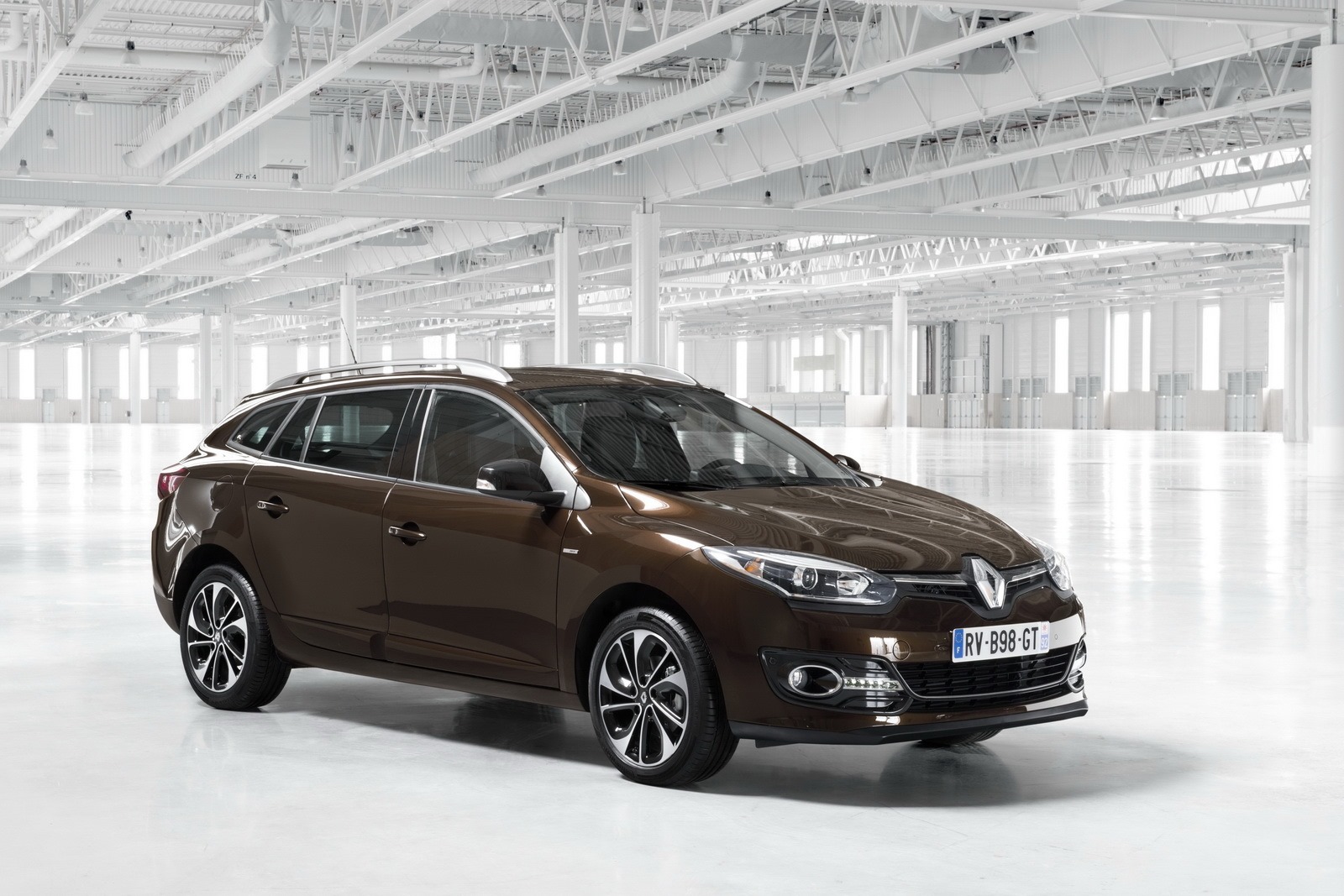 [Renault-Megane2013-4%255B2%255D.jpg]