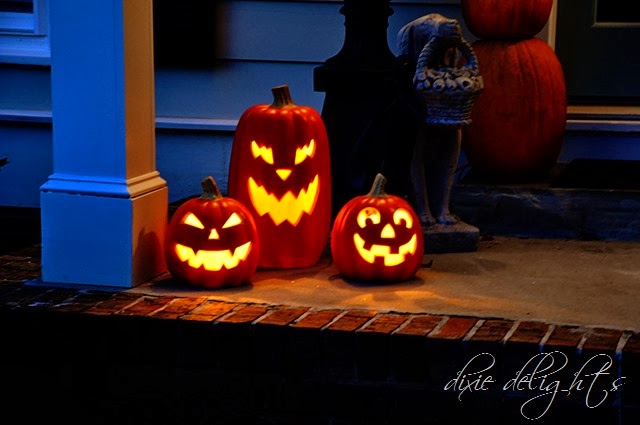 [October%25202013%2520589%2520copy%255B2%255D.jpg]