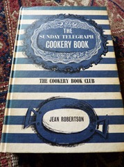 stool & cook book 003