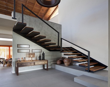 escaleras-casa-ckn-giugliani-montero-arquitectos escaleras-casa-ckn-giugliani-montero-arquitectos