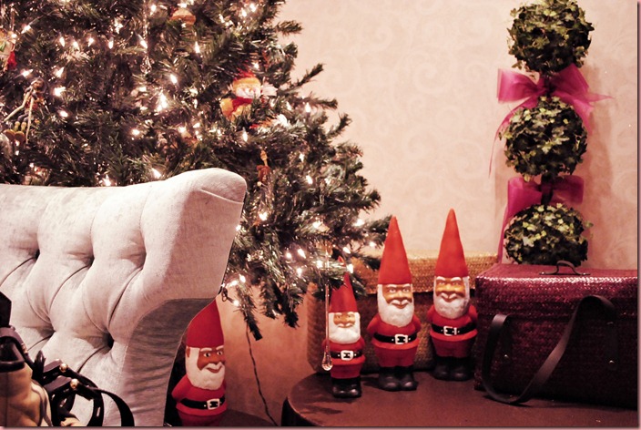 christmas deco at hummingbirds bangsar