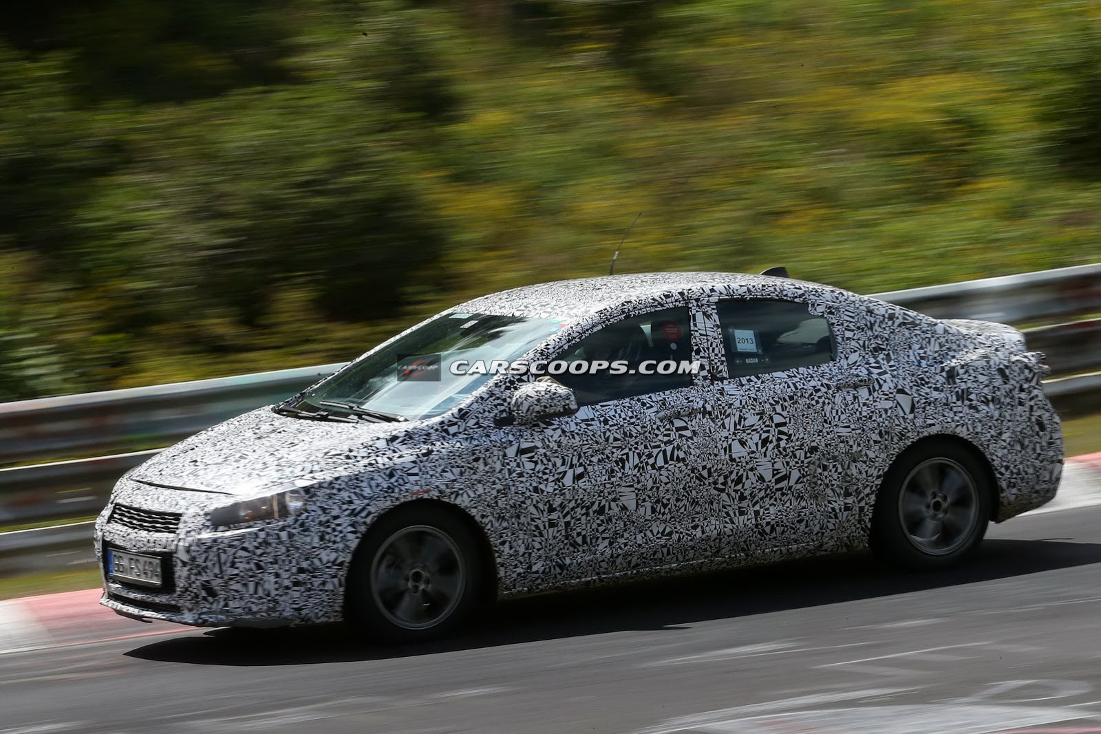 [2015-Chevrolet-Cruze%25202INT%255B3%255D.jpg]