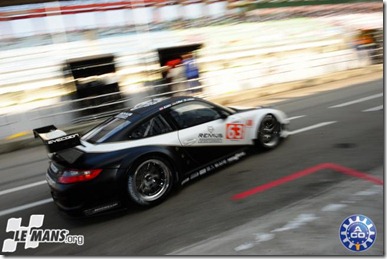2011-6-Heures-de-Zhuhai-63---Proton-Competition---Porsche-911-RSR-(997)-PSA-11ZHU-D31-7037_n