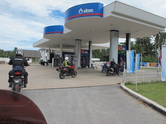 [IMG_57021.jpg]