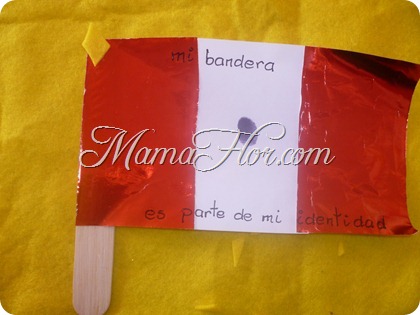 Fiesta Patrias De Perú Bandera Con Papel De Oropel Manualidades Mamaflor