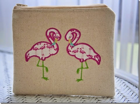 Flamingo pouch2