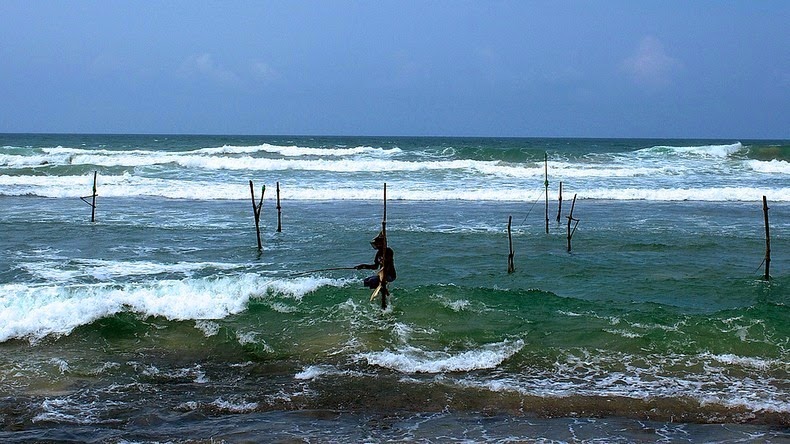 stilt-fishermen-sri-lanka-6%25255B2%25255D.jpg