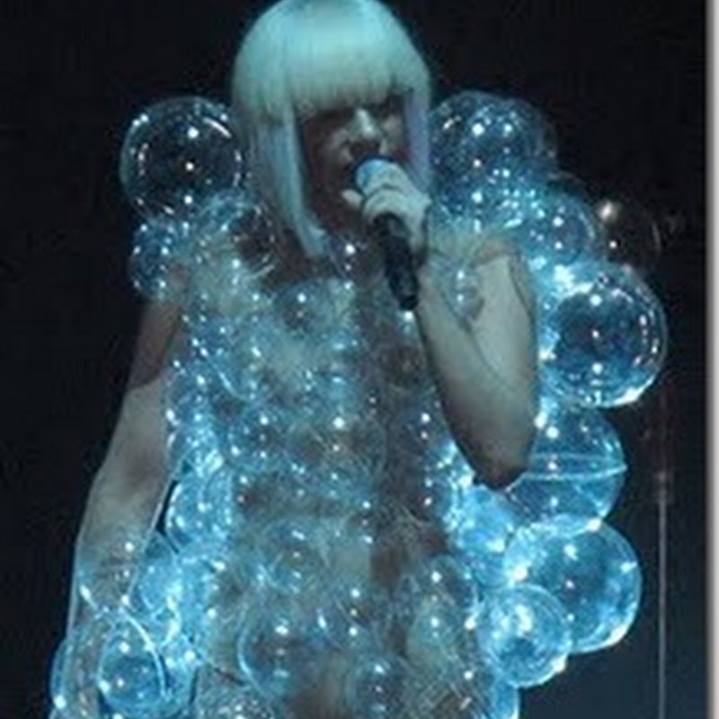 Disfraz de burbujas al estilo Lady Gagá