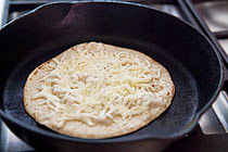 skillet-tortilla-pizza-2.jpg
