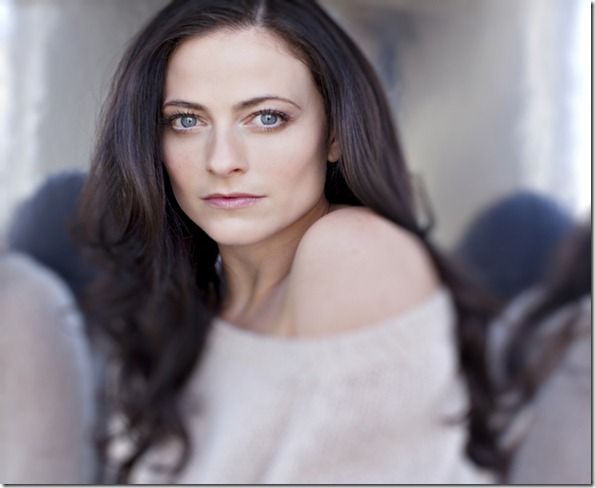 lara pulver